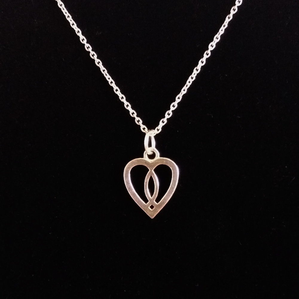SJC sterling silver heart necklace